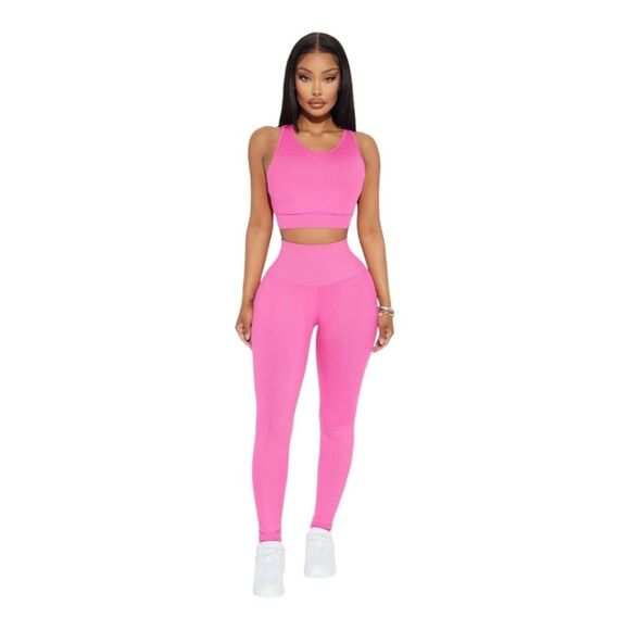 Fashion Nova Tops - Fashion nova seemless Active wear bra and leggins‎ set hot pink